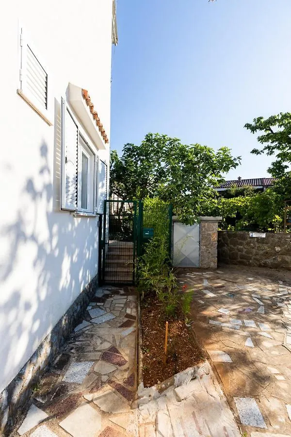 קרק Apartment Kamila